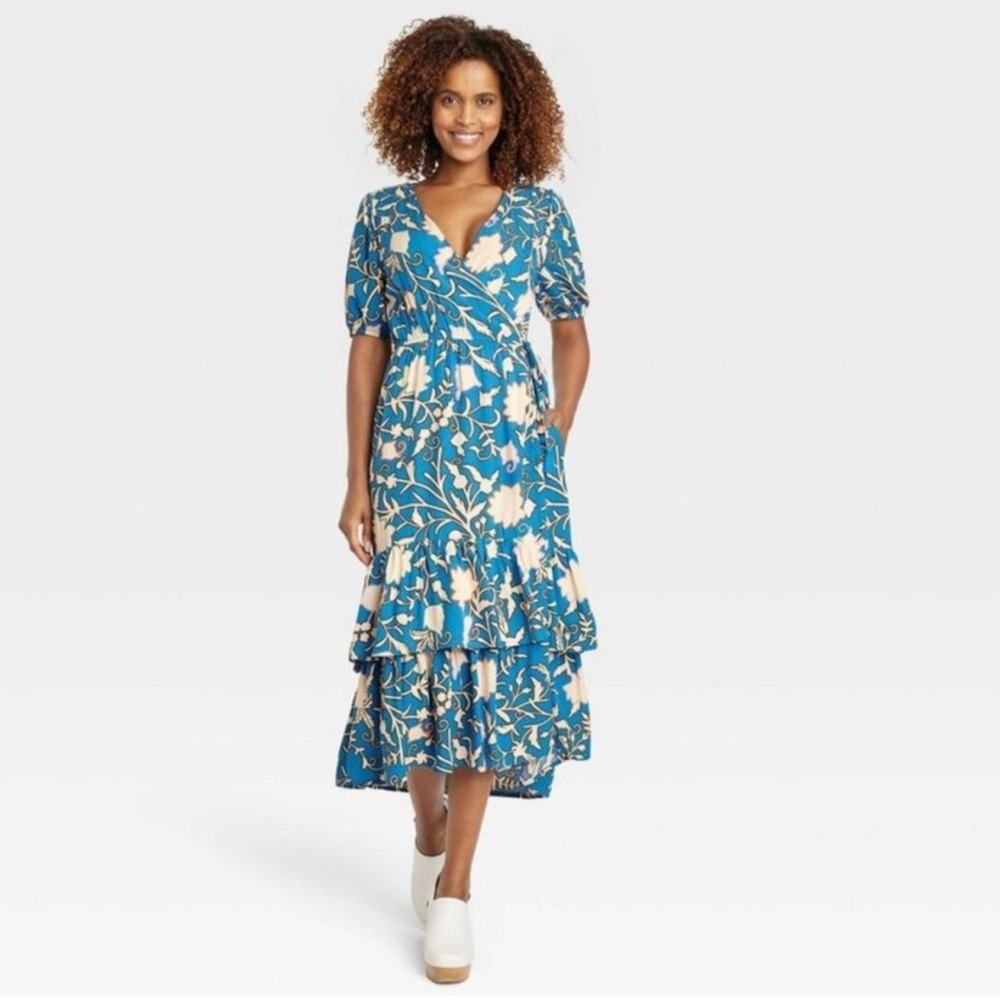 NWT Knox Rose Blue and White Tiered Ruffled Midi Dress